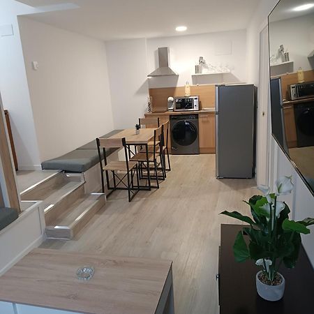 Apartamentos Turisticos Avila Puerta De San Isidro 1-4 Экстерьер фото
