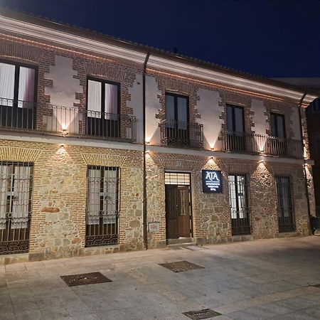 Apartamentos Turisticos Avila Puerta De San Isidro 1-4 Экстерьер фото