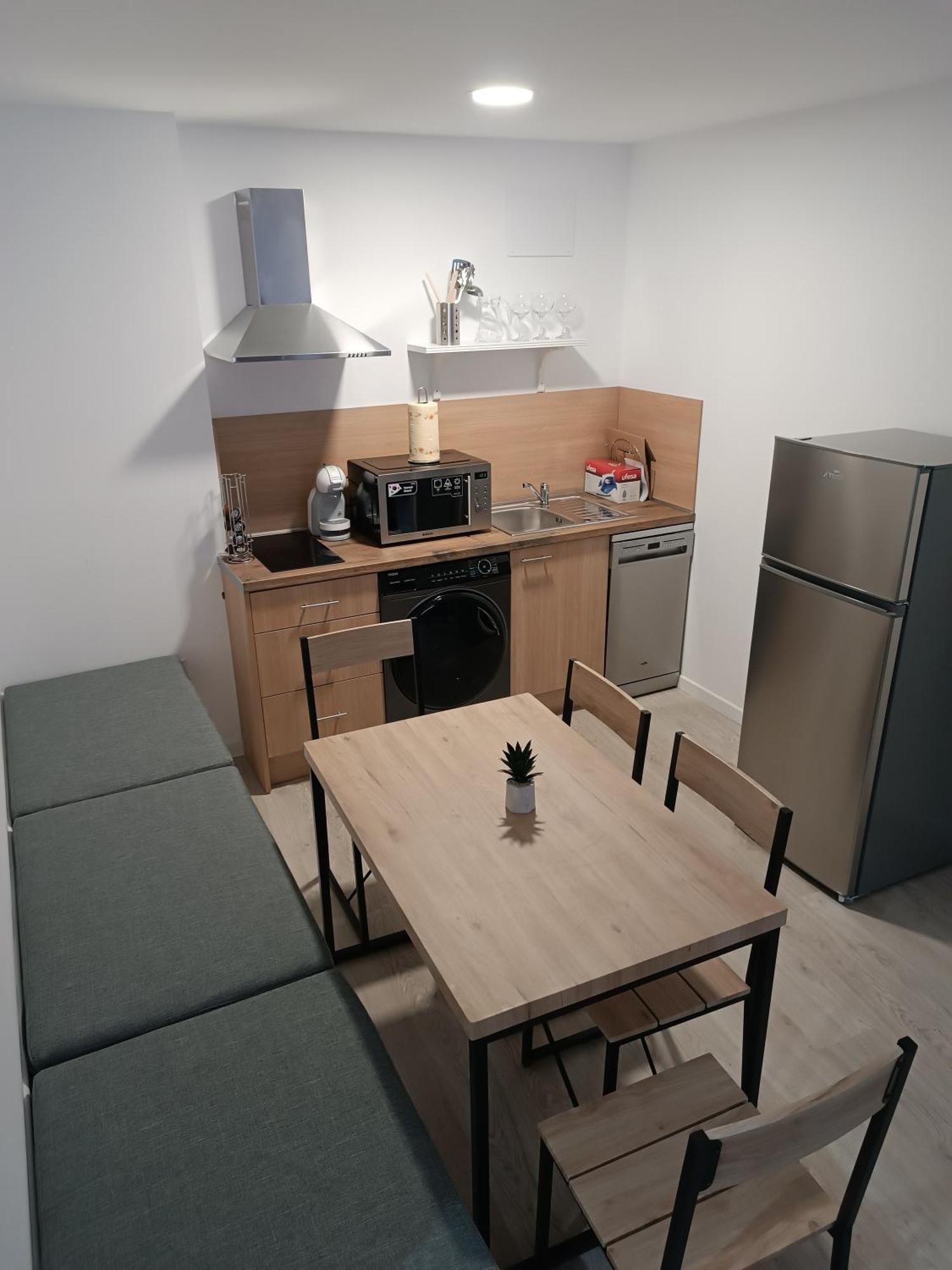 Apartamentos Turisticos Avila Puerta De San Isidro 1-4 Экстерьер фото